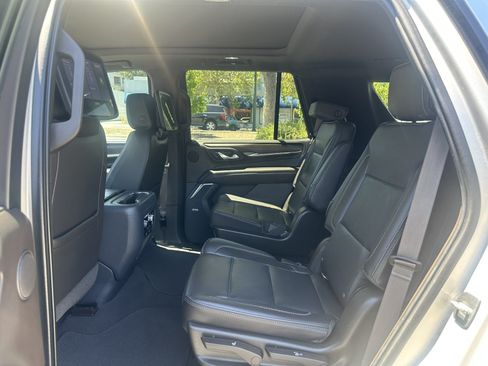 Used 2021 GMC Yukon Denali w/ Advanced Technology Package RWD image 24