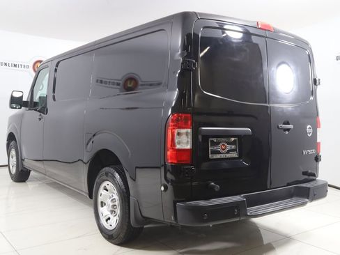Used 2021 Nissan NV 1500 SV image 4