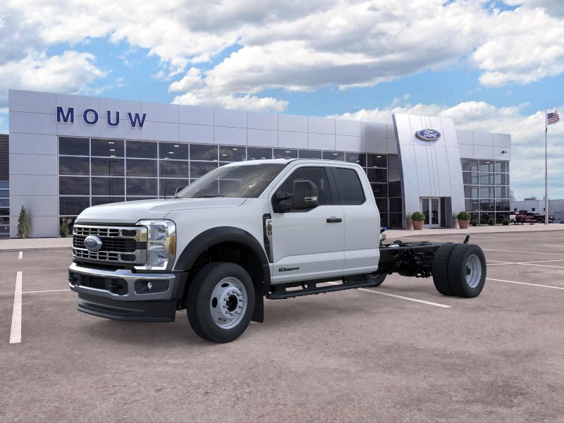 New 2026 Ford F550 4x4 SuperCab Super Duty image 1