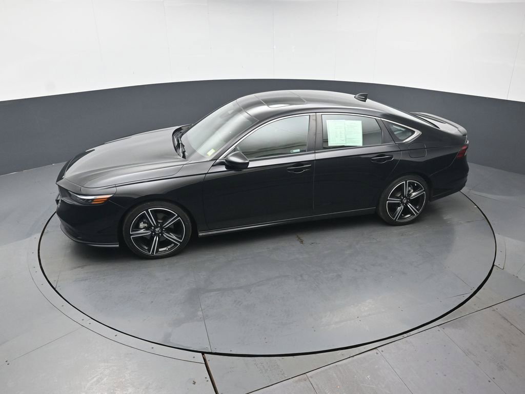 Certified 2024 Honda Accord Sport image 35