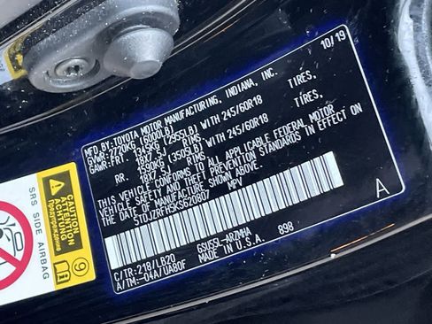 Used 2019 Toyota Highlander XLE image 34