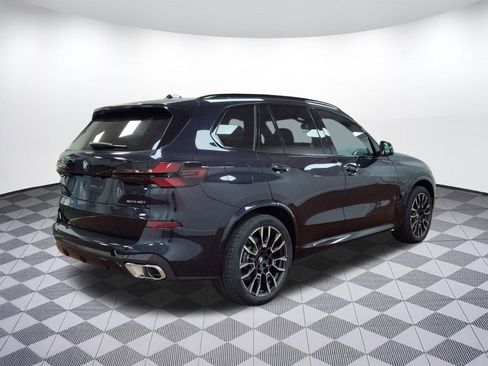 Used 2026 BMW X5 xDrive40i w/ M Sport Package AWD/4WD image 9
