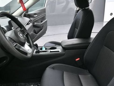 Used 2021 Nissan Altima 2.5 S FWD image 25