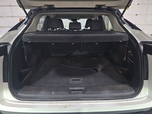 Used 2024 Nissan Ariya AWD image 17