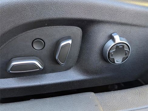 Used 2025 Cadillac CT5 Premium Luxury image 21