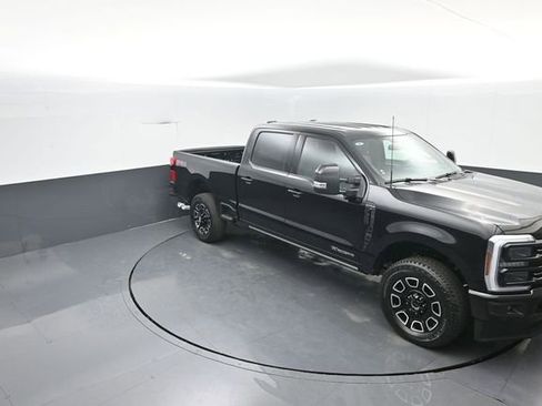 New 2026 Ford F350 Platinum w/ FX4 Off-Road Package image 23