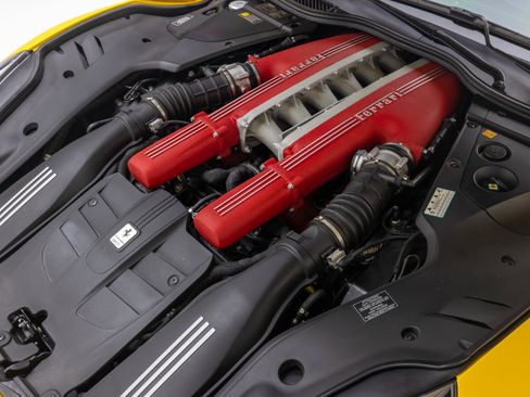 Certified 2017 Ferrari F12 Berlinetta RWD image 39
