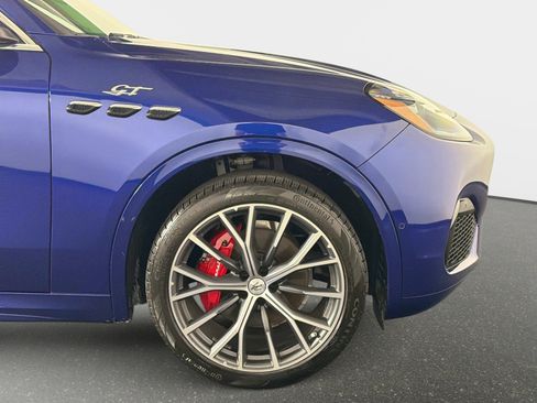 Used 2023 Maserati Grecale GT image 21