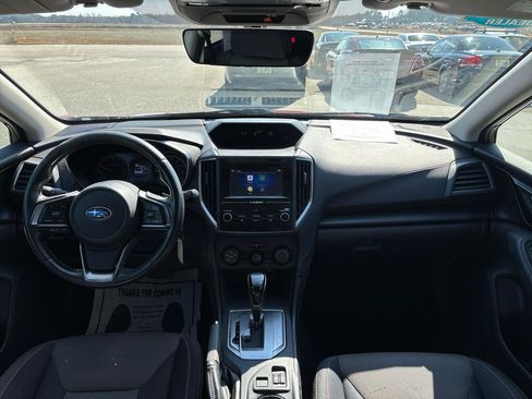 Used 2018 Subaru Crosstrek 2.0i Premium image 12