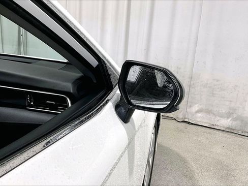 Used 2023 Toyota Camry LE FWD image 9