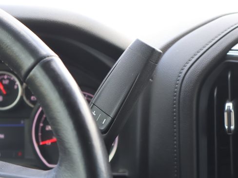 Used 2021 Chevrolet Silverado 1500 LT image 22