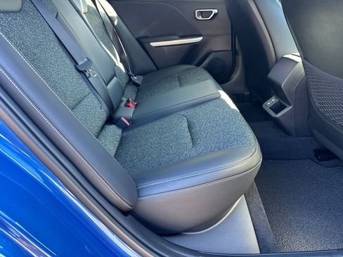 New 2025 Kia K4 GT-Line image 14