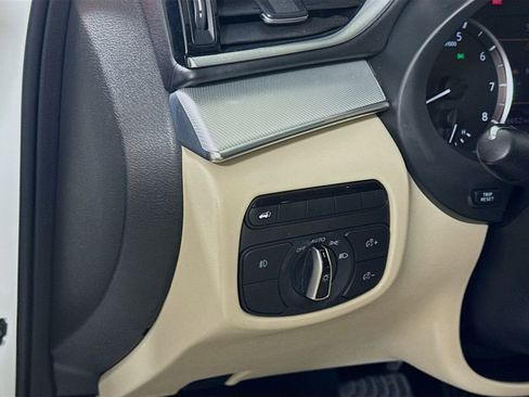 Certified 2019 INFINITI QX50 Luxe w/ Cargo Package AWD/4WD image 12