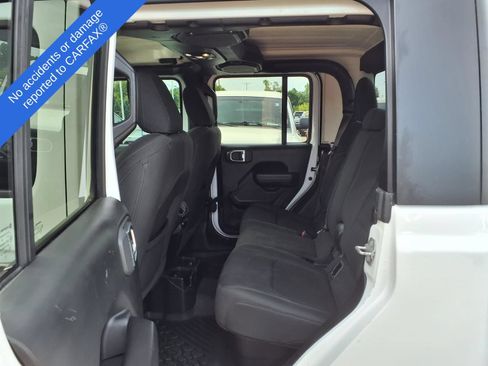 Used 2020 Jeep Gladiator Sport w/ Quick Order Package 24S AWD/4WD image 12