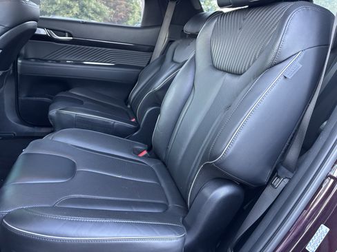 Used 2023 Hyundai Palisade Calligraphy image 12