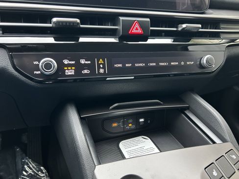 New 2026 Kia Sportage AWD Hybrid image 21