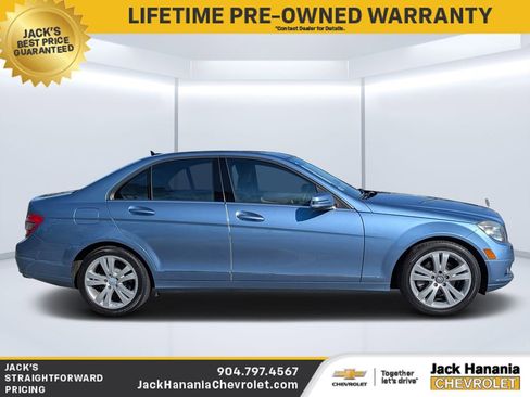 Used 2010 Mercedes-Benz C 300 Sedan image 2