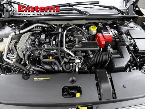 Used 2024 Nissan Sentra SV image 9