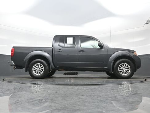 Used 2015 Nissan Frontier SV w/ SV Value Truck Package image 28