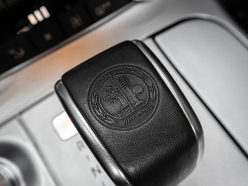 Used 2012 Mercedes-Benz SLS AMG Roadster image 63