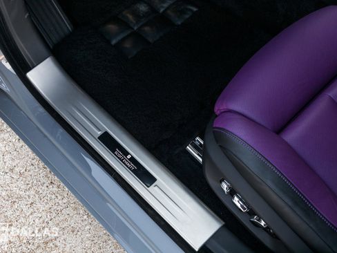 Used 2023 Rolls-Royce Ghost Black Badge w/ Black Badge Ghost Package image 23