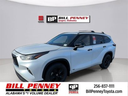 New 2025 Toyota Highlander XLE