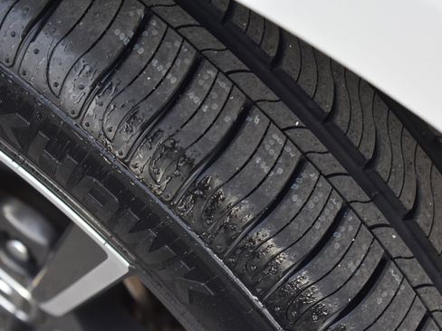 Certified 2021 Honda Accord EX-L image 11