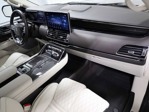 Used 2023 Lincoln Navigator L Black Label AWD/4WD image 6