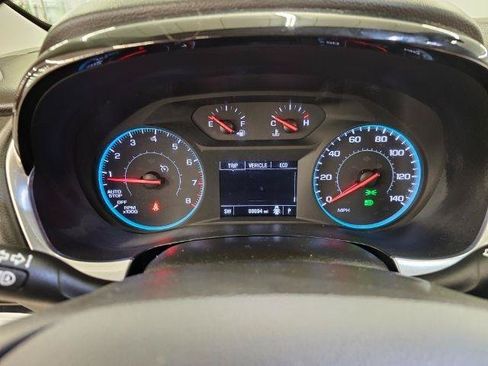 Used 2021 Chevrolet Traverse LS AWD/4WD image 19