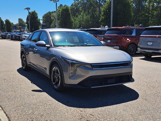 New 2026 Kia K4 EX FWD image 3