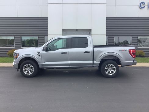 Used 2023 Ford F150 XLT AWD/4WD image 2