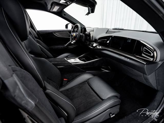 Used 2025 Ferrari Purosangue AWD/4WD image 49