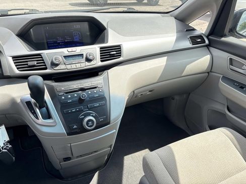Used 2012 Honda Odyssey EX image 13