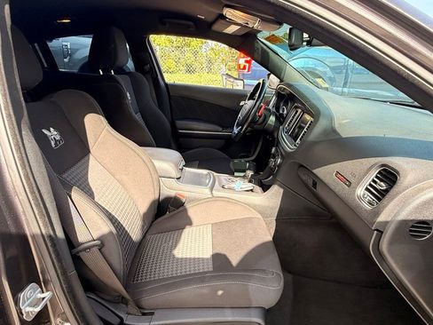 Used 2020 Dodge Charger Scat Pack RWD image 17