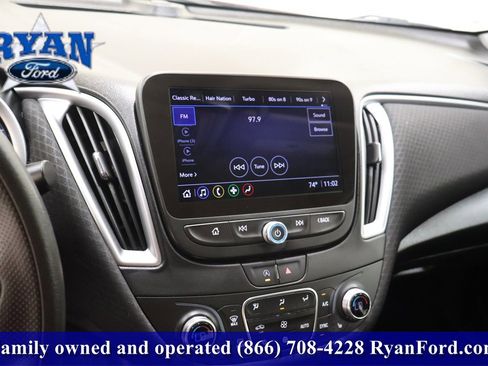 Used 2024 Chevrolet Malibu LT image 24