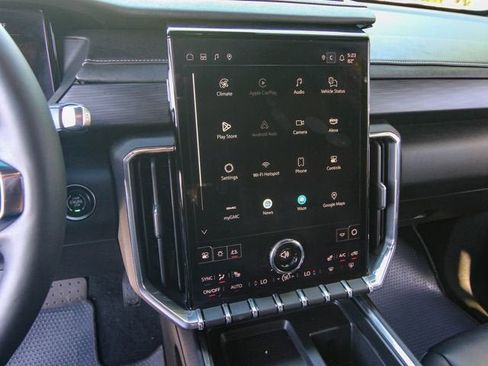 Used 2024 GMC Acadia Elevation w/ Luxury Package AWD/4WD image 19
