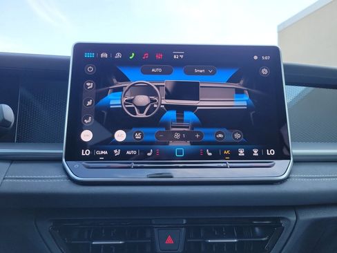 New 2026 Volkswagen Tiguan SE AWD/4WD image 18
