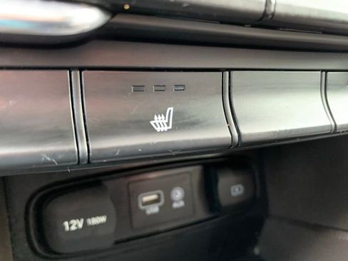 Used 2020 Hyundai Santa Fe SEL image 17