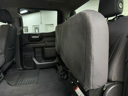 Used 2020 Chevrolet Silverado 1500 LT w/ All-Star Edition image 29