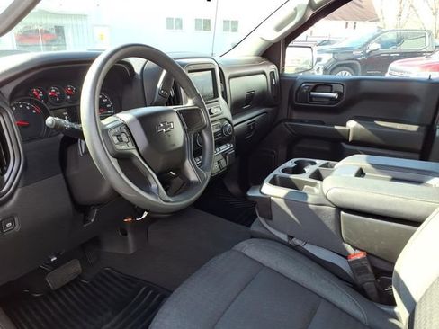 Used 2024 Chevrolet Silverado 1500 Custom Trail Boss AWD/4WD image 12