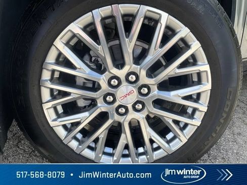 Used 2025 GMC Acadia Denali w/ LPO, Floor Liner Package AWD/4WD image 3
