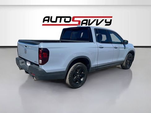 Used 2023 Honda Ridgeline Black Edition image 7