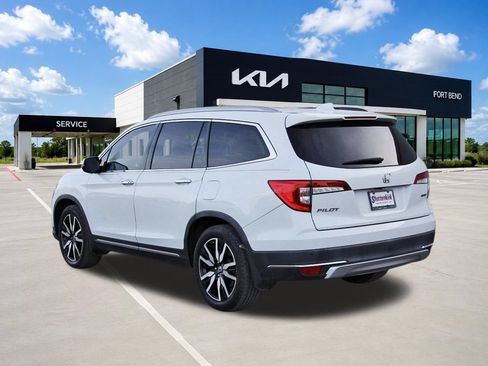 Used 2020 Honda Pilot Touring image 7
