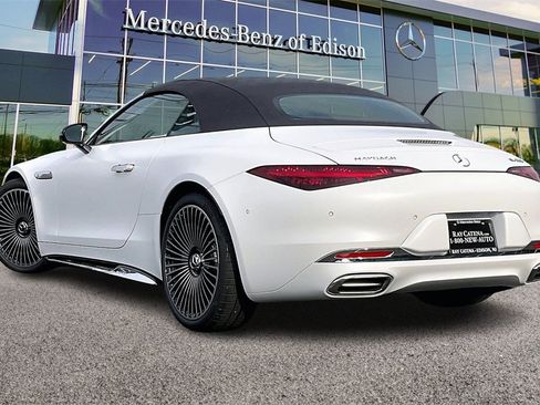 New 2026 Mercedes-Benz Maybach SL 680 image 3