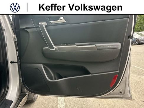 Used 2020 Kia Sportage S AWD/4WD image 29