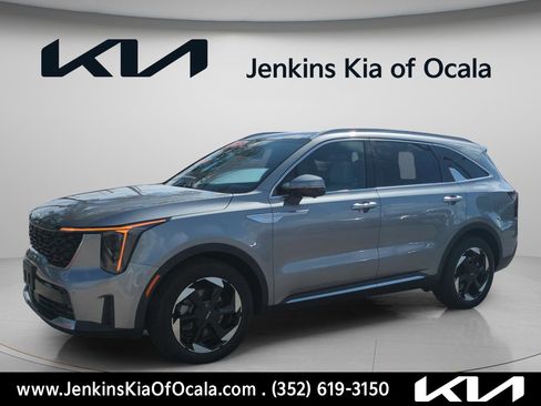 Certified 2025 Kia Sorento SX Prestige image 7