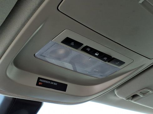 Used 2022 GMC Canyon Elevation image 23