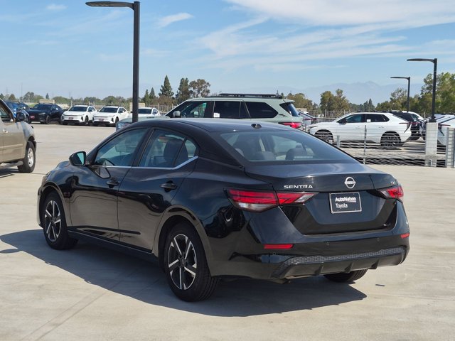 Used 2024 Nissan Sentra SV FWD image 8