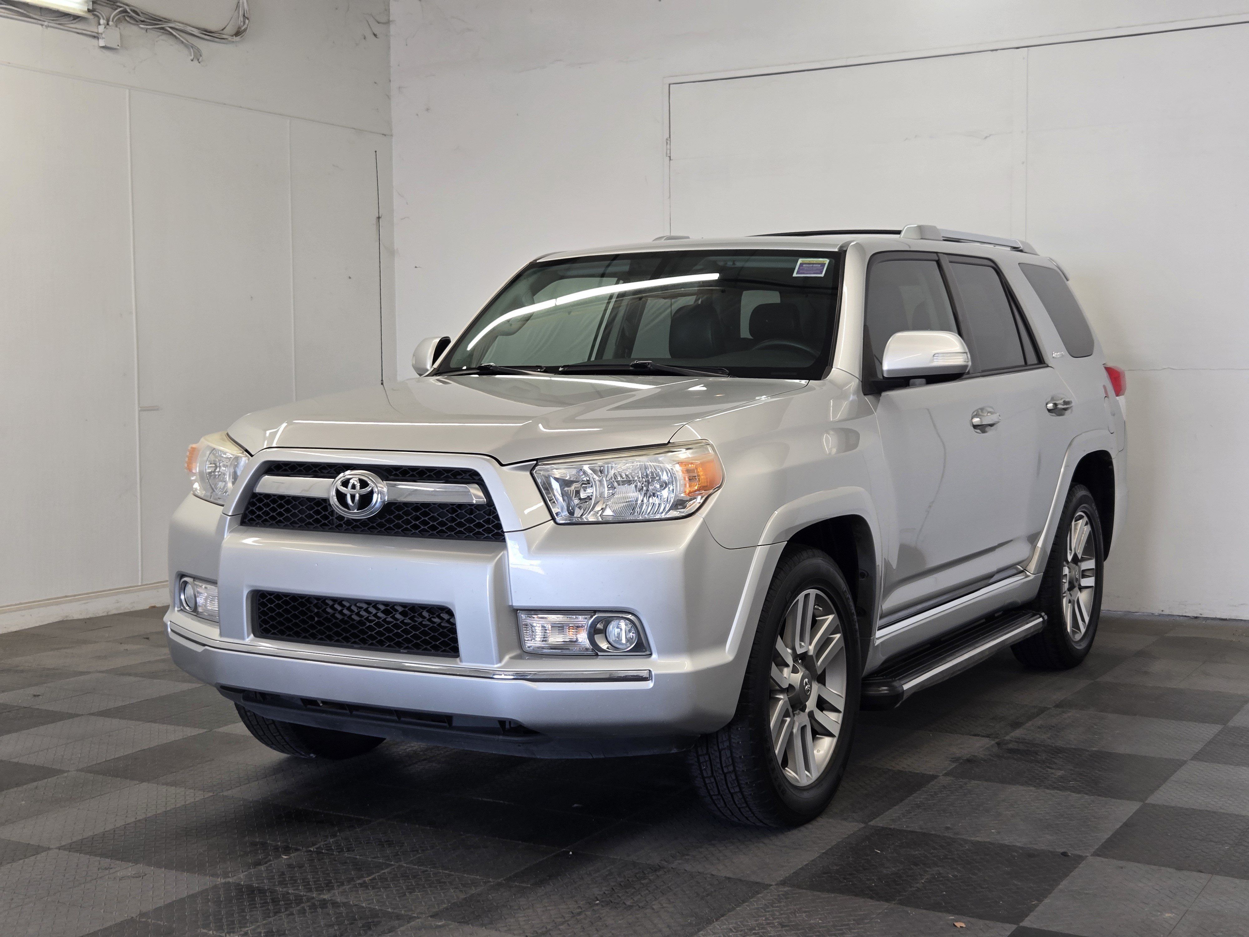 Used 2012 Toyota 4Runner Limited RWD image 4