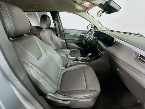 Used 2025 Buick Encore GX Preferred AWD/4WD image 33